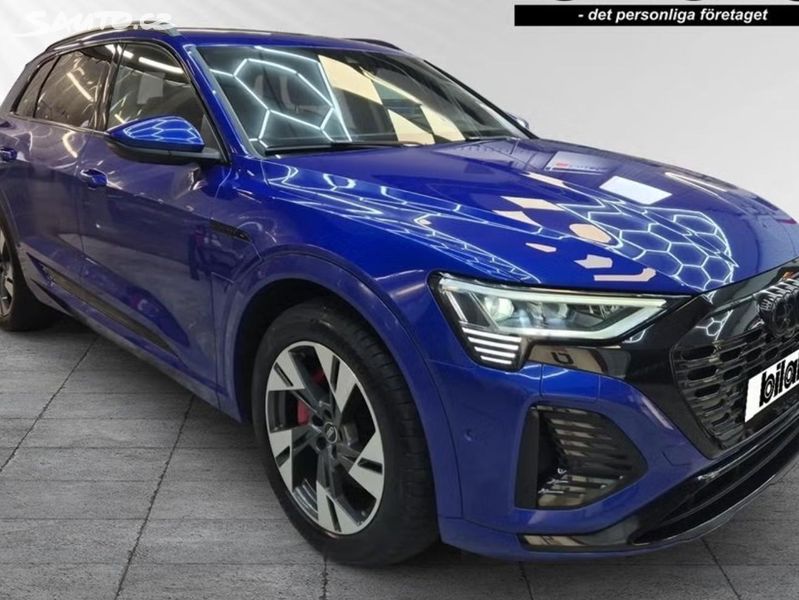 Audi Q8 e-tron, 55 Q S-Line 360k Pano Tažné